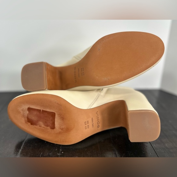 NEW - Vince Terrie Leather Ankle Booties Size 9.5 in Moonlight White - Picture 10 of 11